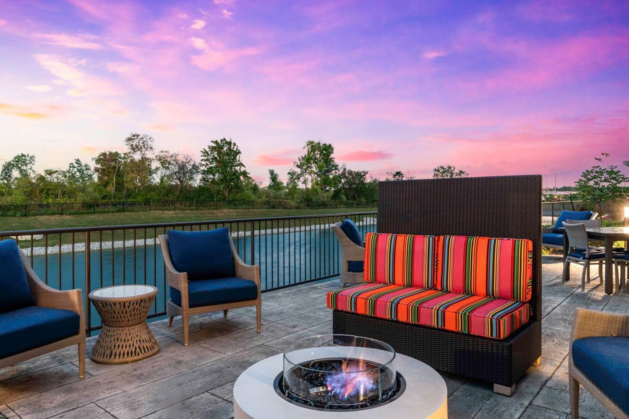 Home2 Suites By Hilton Fort Wayne North Sunnybrook Acres Eksteriør bilde