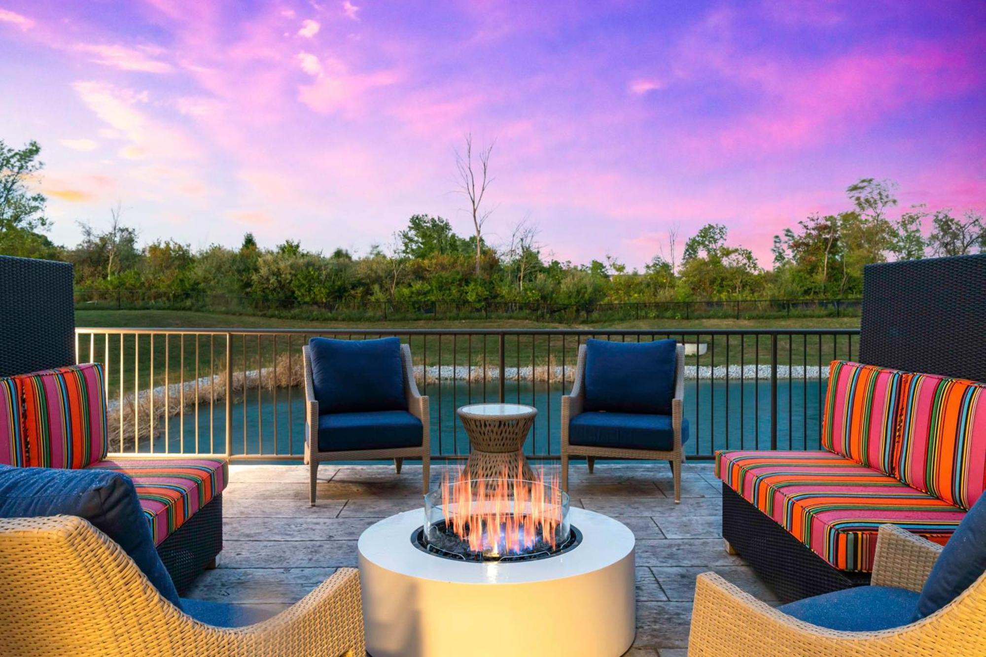 Home2 Suites By Hilton Fort Wayne North Sunnybrook Acres Eksteriør bilde